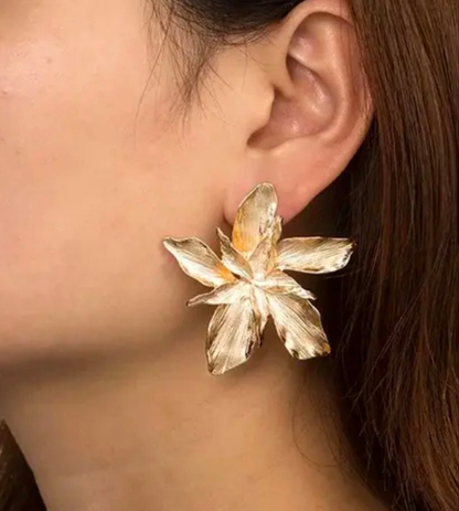 Cute earrings